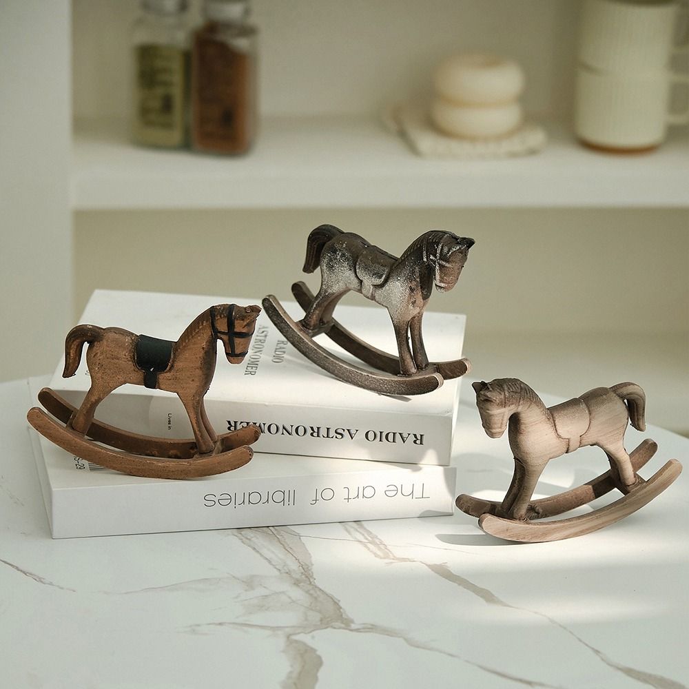حصان خشبي هزاز منحوت يدويًا، ت - مراجعة Art Craft Horse وسعره