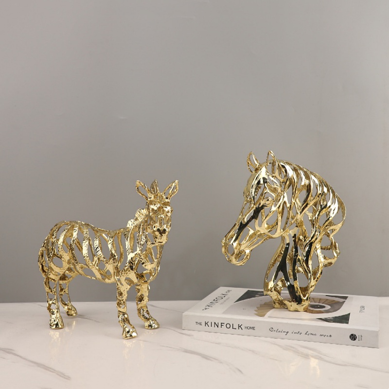 الحرف المعدنية الحيوان الاصطنا - مراجعة Art Craft Horse وسعره